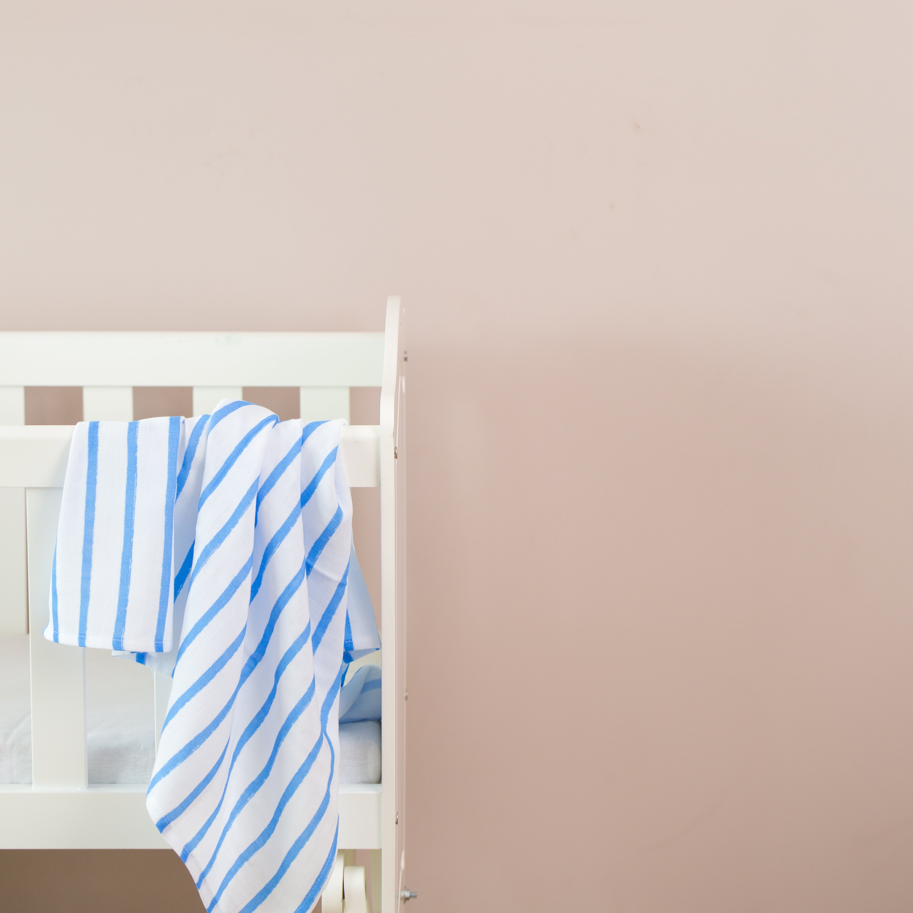 Muslin Swaddles | OEKO-TEX Certified | Deux Lapins UK | Coco Brush